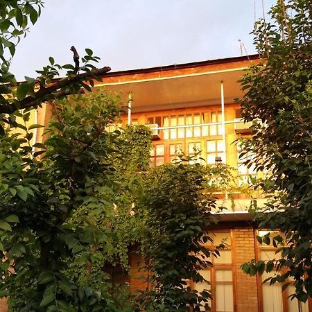 塔什干古尔纳拉旅馆住宿加早餐旅馆 外观 照片