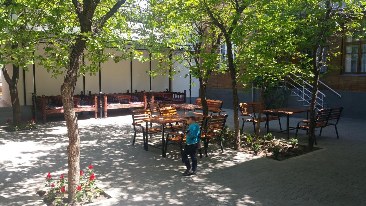 塔什干古尔纳拉旅馆住宿加早餐旅馆 外观 照片